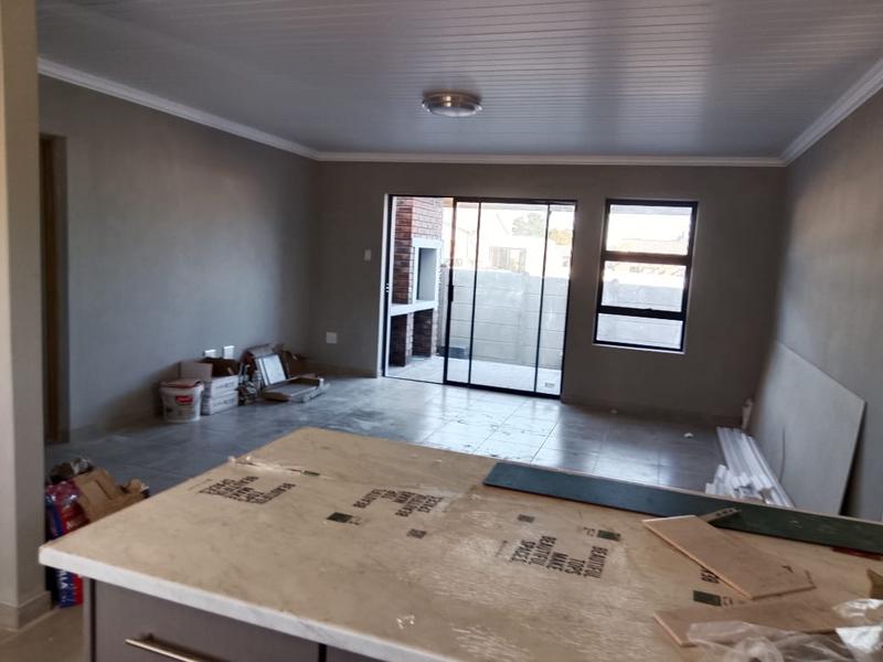 3 Bedroom Property for Sale in Albertinia Western Cape